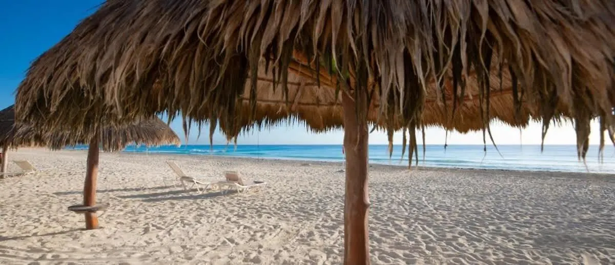 Comodo Condo Con Vista Al Mar Cancun