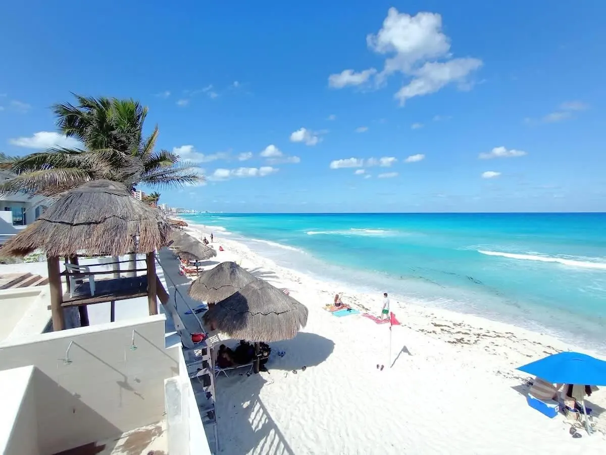 Comodo Condo Con Vista Al Mar Cancun