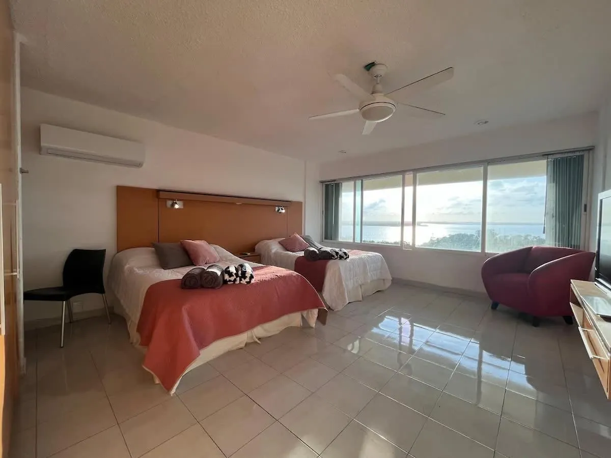 Comodo Condo Con Vista Al Mar Cancun 0*,