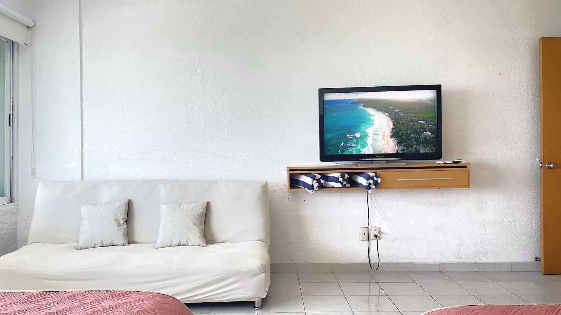 Comodo Condo Con Vista Al Mar Cancún 0*,