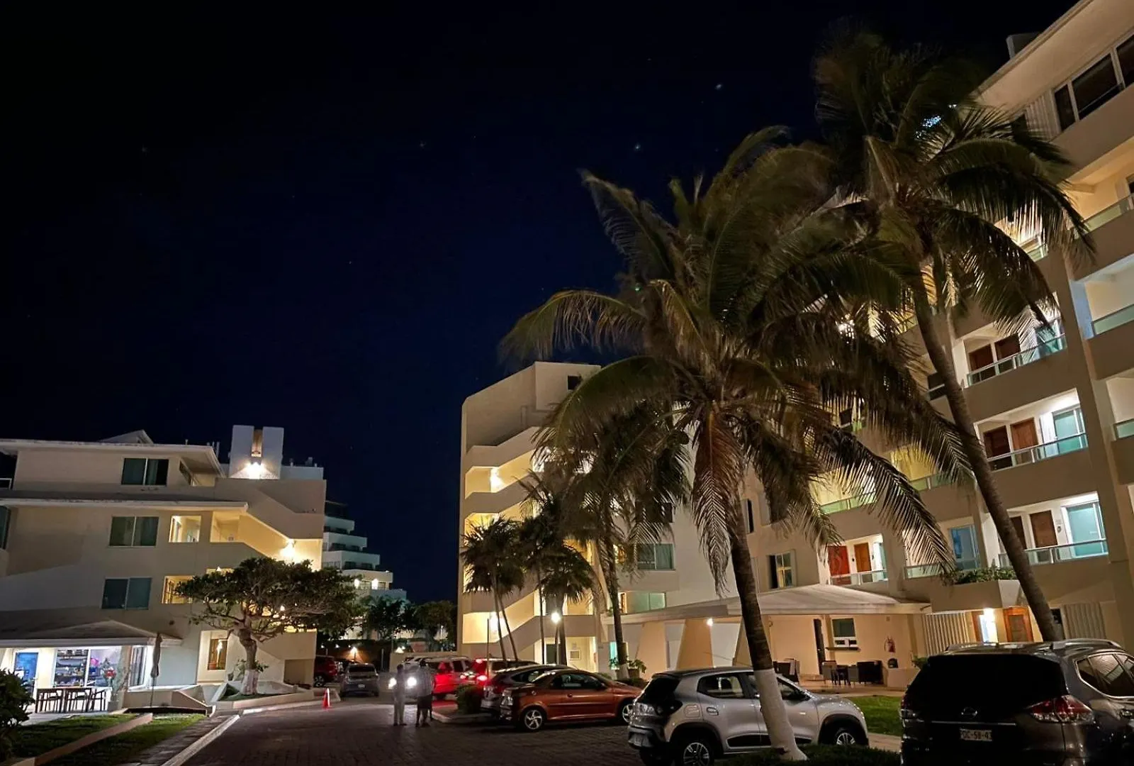 Comodo Condo Con Vista Al Mar Cancún