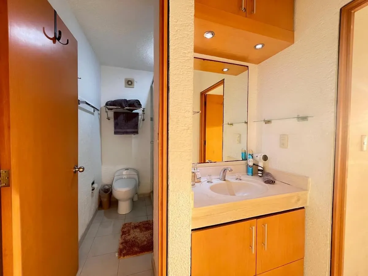Comodo Condo Con Vista Al Mar Cancún